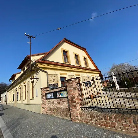 Lacasa ゲストハウス